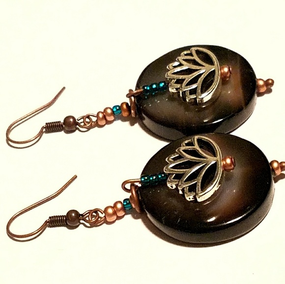 COPY - 🌸💖🌸HANDMADE LOTUS NATURAL STONE EARRINGS🌸💖🌸 - Picture 2 of 2